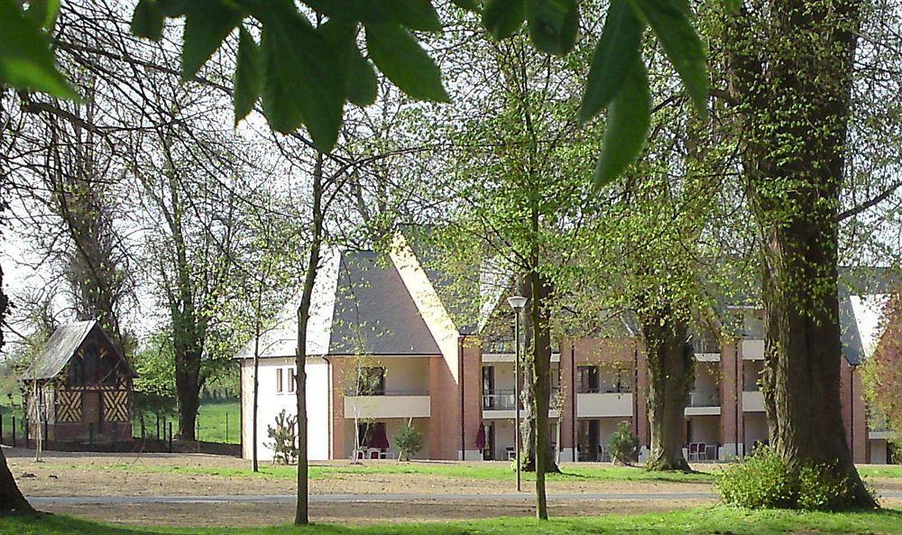 Goélia Résidence Du Parc Gonneville-sur-Honfleur Exterior foto