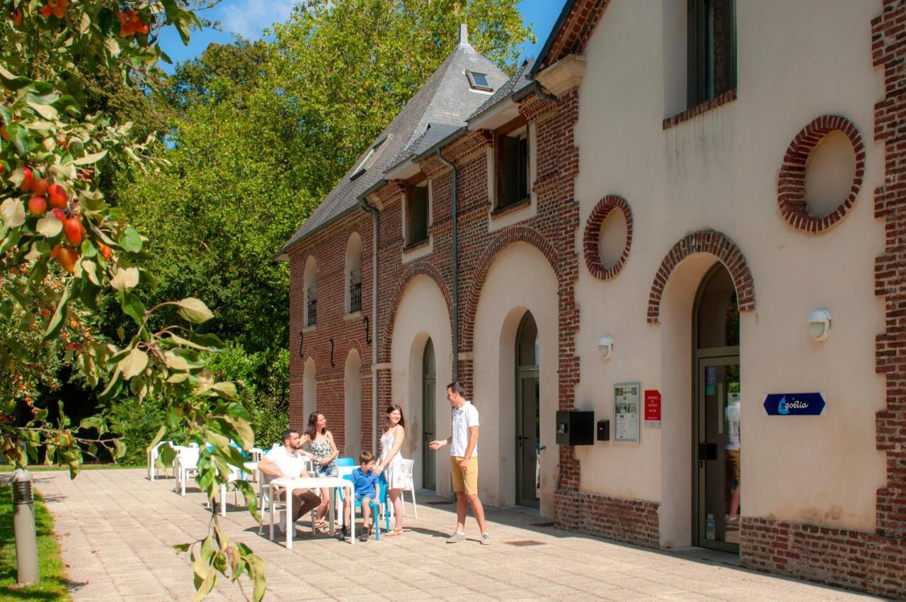 Goélia Résidence Du Parc Gonneville-sur-Honfleur Exterior foto